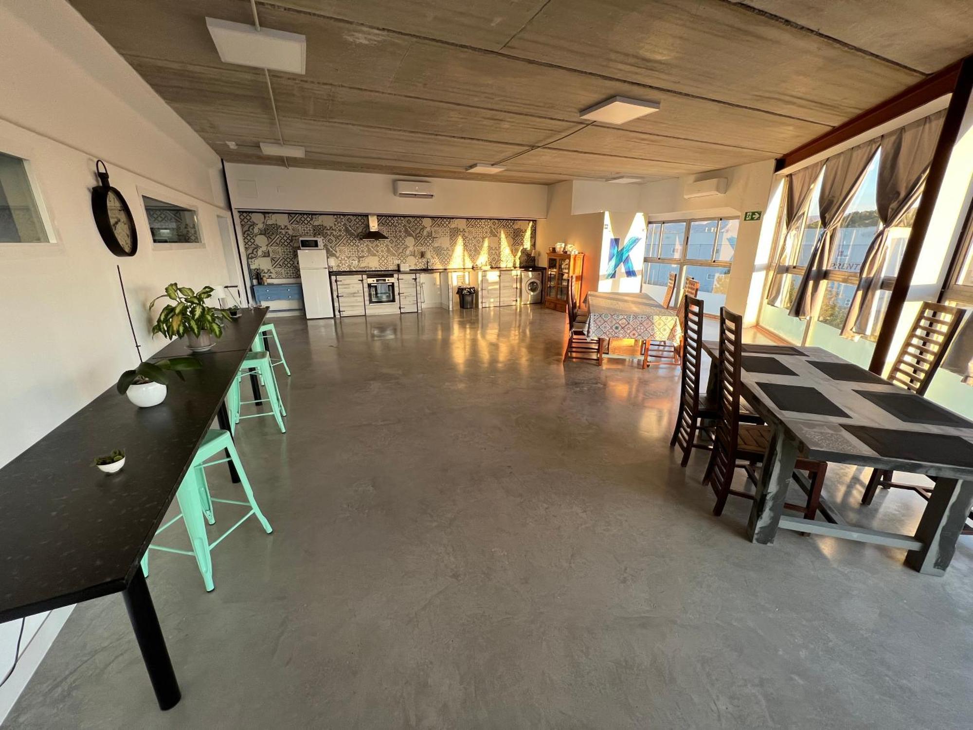 Hostal Kaizen La Nucia Bagian luar foto